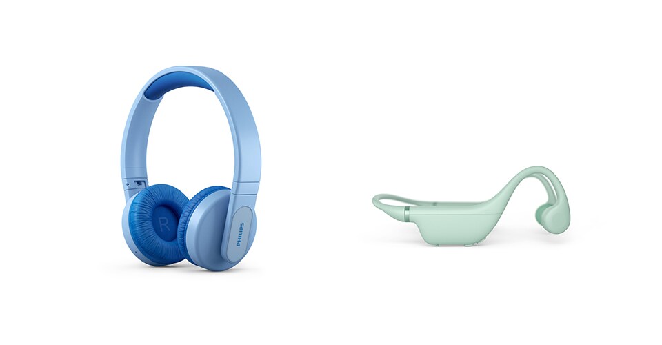 Modre otroške slušalke z naglavnim trakom in zelene otroške slušalke z odprtimi ušesi