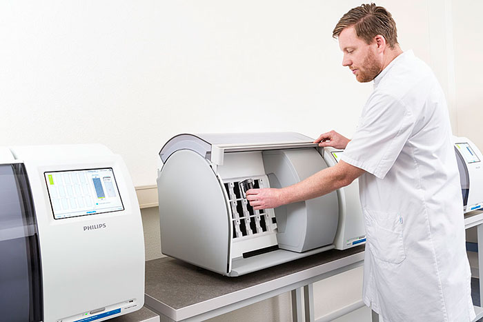Philips IntelliSite Pathology Solution’s ultra-fast scanner for tissue samples